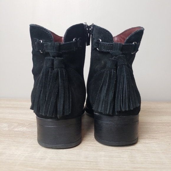 B.O.C Leather Upper Black Ankle Boots - Picture 5 of 11